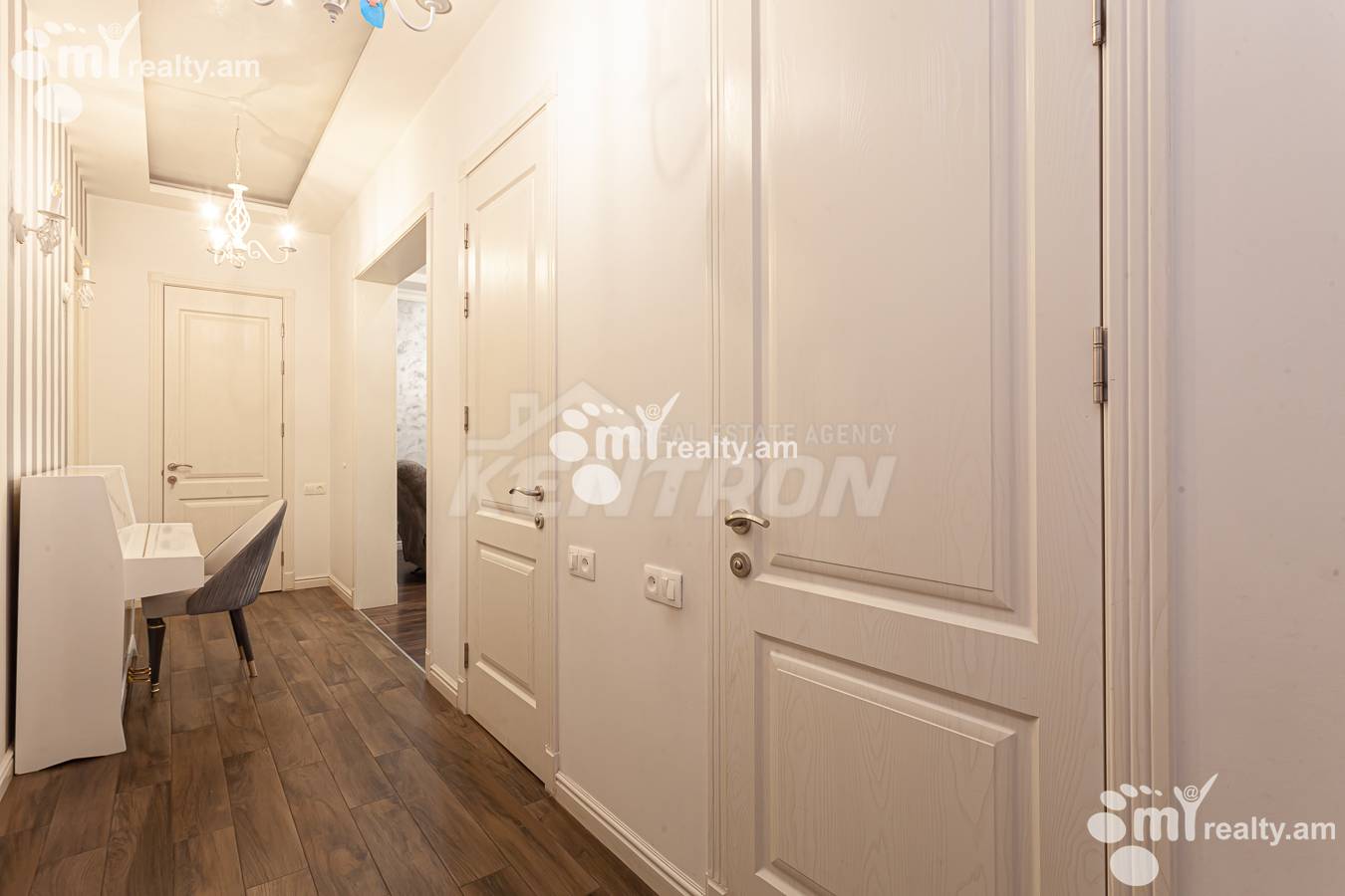 3 bedroom apartment for sale خیابان ماشتوتس, مرکز شهر ایروان, 155620