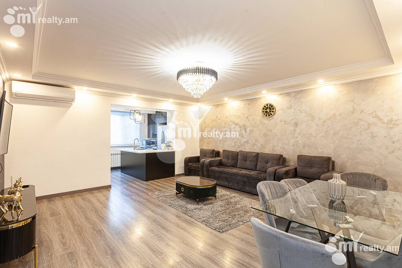 3 սենյականոց բնակարան  Զաքյան փող, Կենտրոն Երևան, 146567