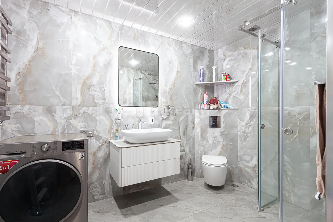 4 bedroom apartment for sale Antarayin St, Center Yerevan, 160812