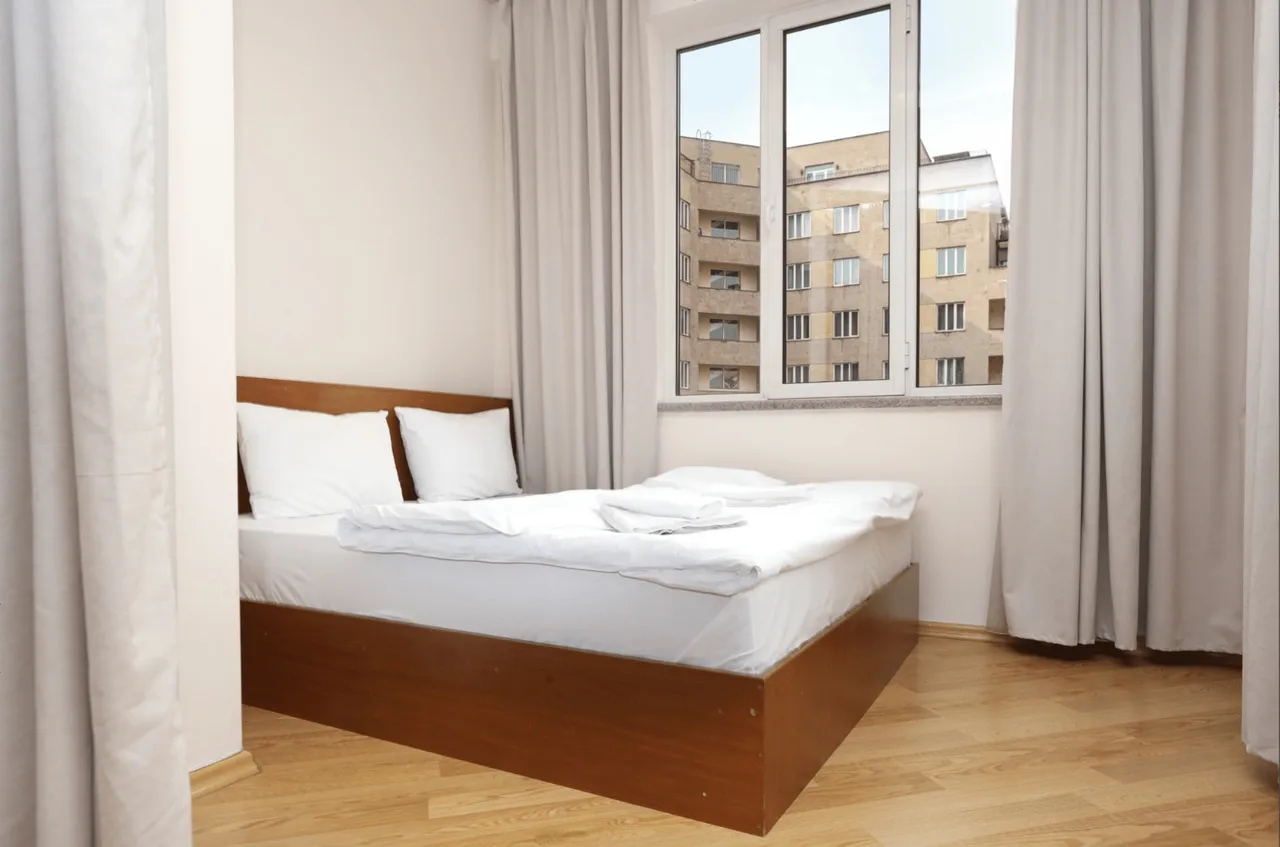 3 bedroom apartment for sale Northern (Hyusisayin)  Ave, Center Yerevan, 157970