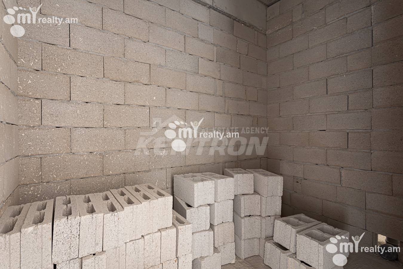 Купить 2 комнатную квартиру Севкареци Сако ул, Арабкир Ереван, 157050