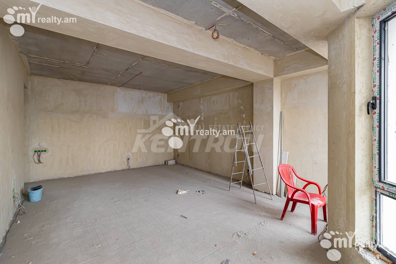 4 bedroom apartment for sale Antarayin, rue d' G.Gasparyan, Center Yerevan, 153857