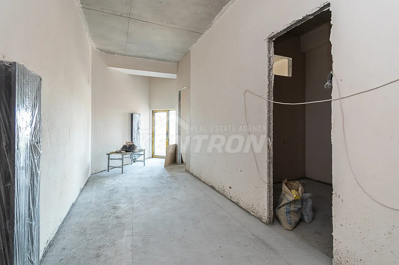 3 bedroom apartment for sale Komitas Ave, Arabkir Yerevan, 161892