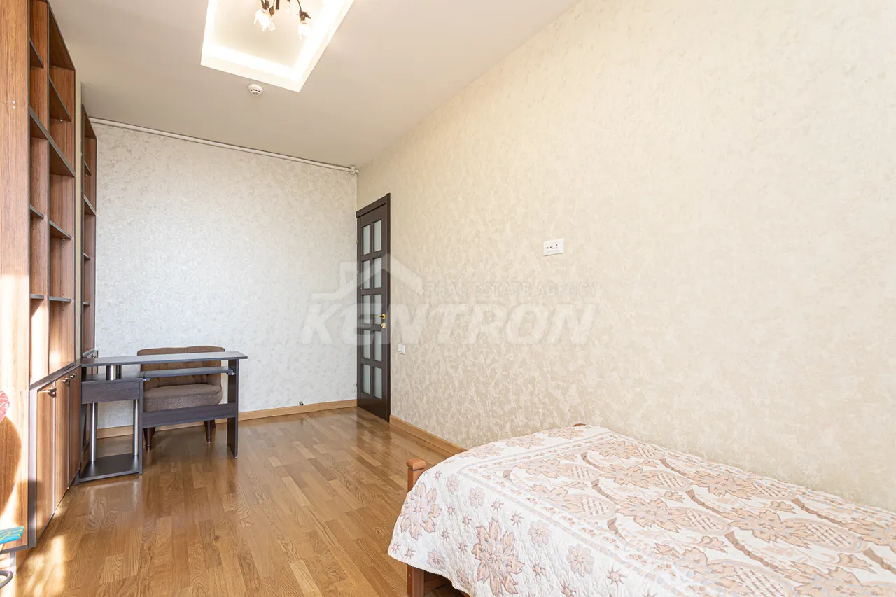 4 bedroom apartment for rent Baghramyan av(Arabkir), Arabkir Yerevan, 158370