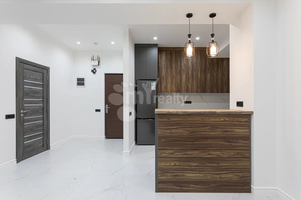 2 bedroom apartment for rent خیابان گِریبودوف, عربگیر ایروان, 159416