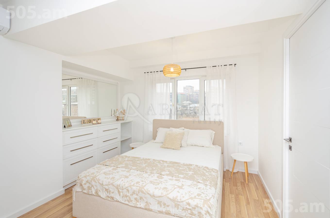 4 bedroom apartment for sale Aygedzor St, Arabkir Yerevan, 154310