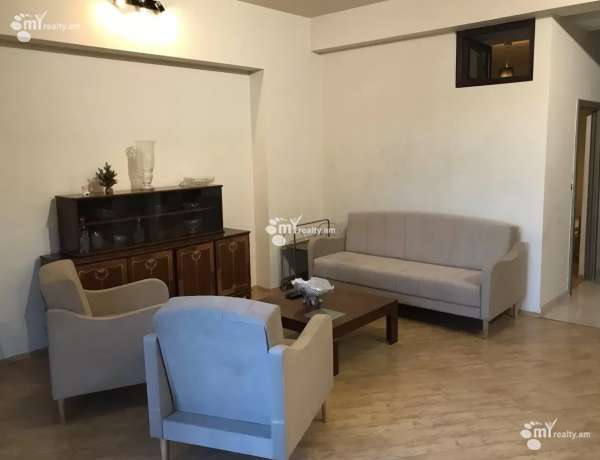2-senyakanoc-bnakaran-vacharq-Yerevan-Center