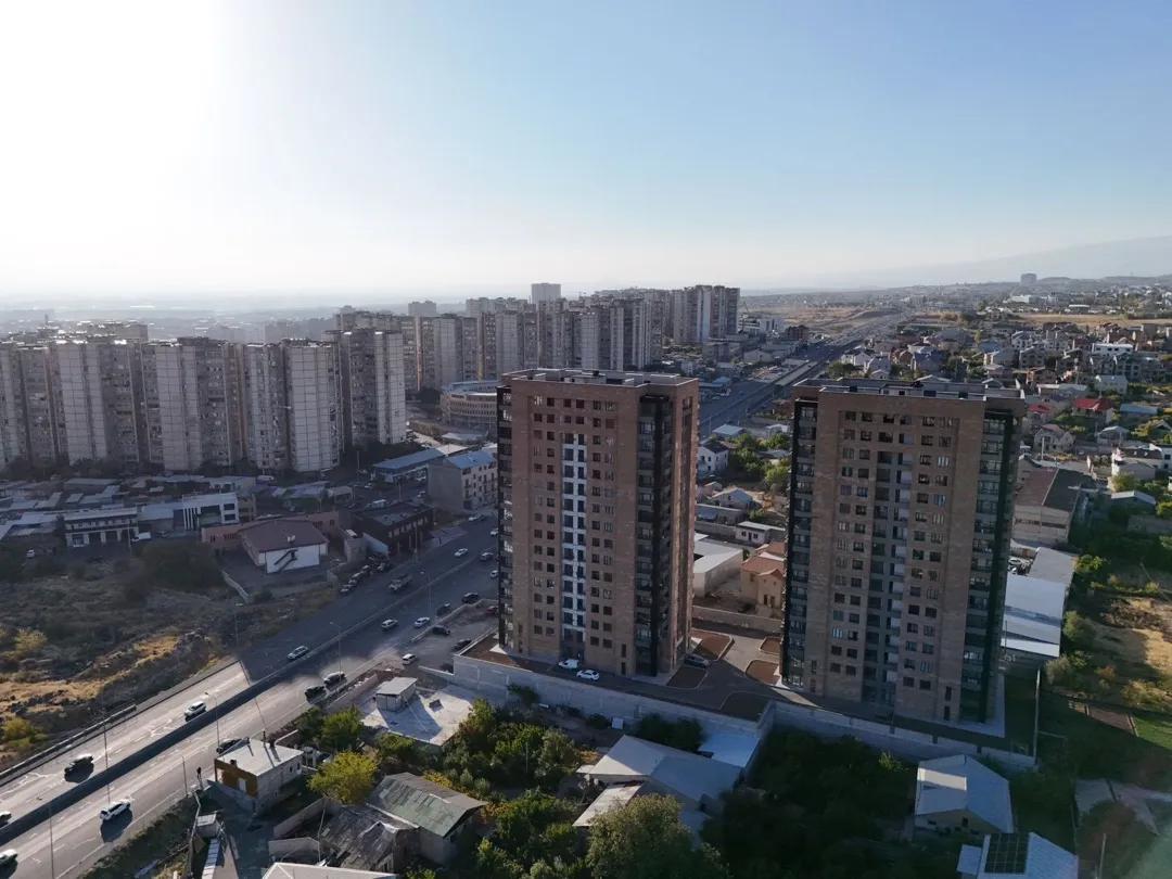 3 bedroom apartment for sale Davtashen 4 St, Dawtaschen Yerevan, 158818