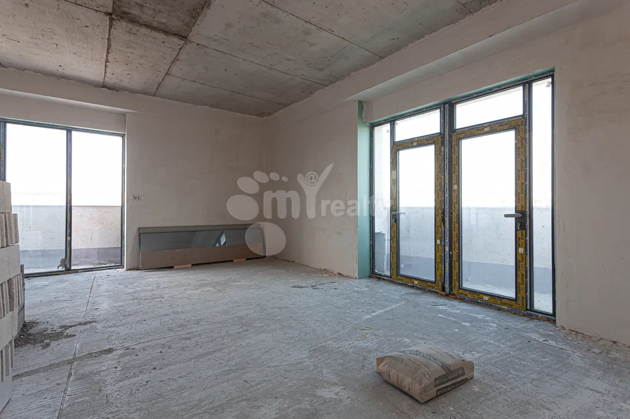 4 bedroom apartment for sale خیابان آرشاکونیاک, مرکز شهر ایروان, 161556