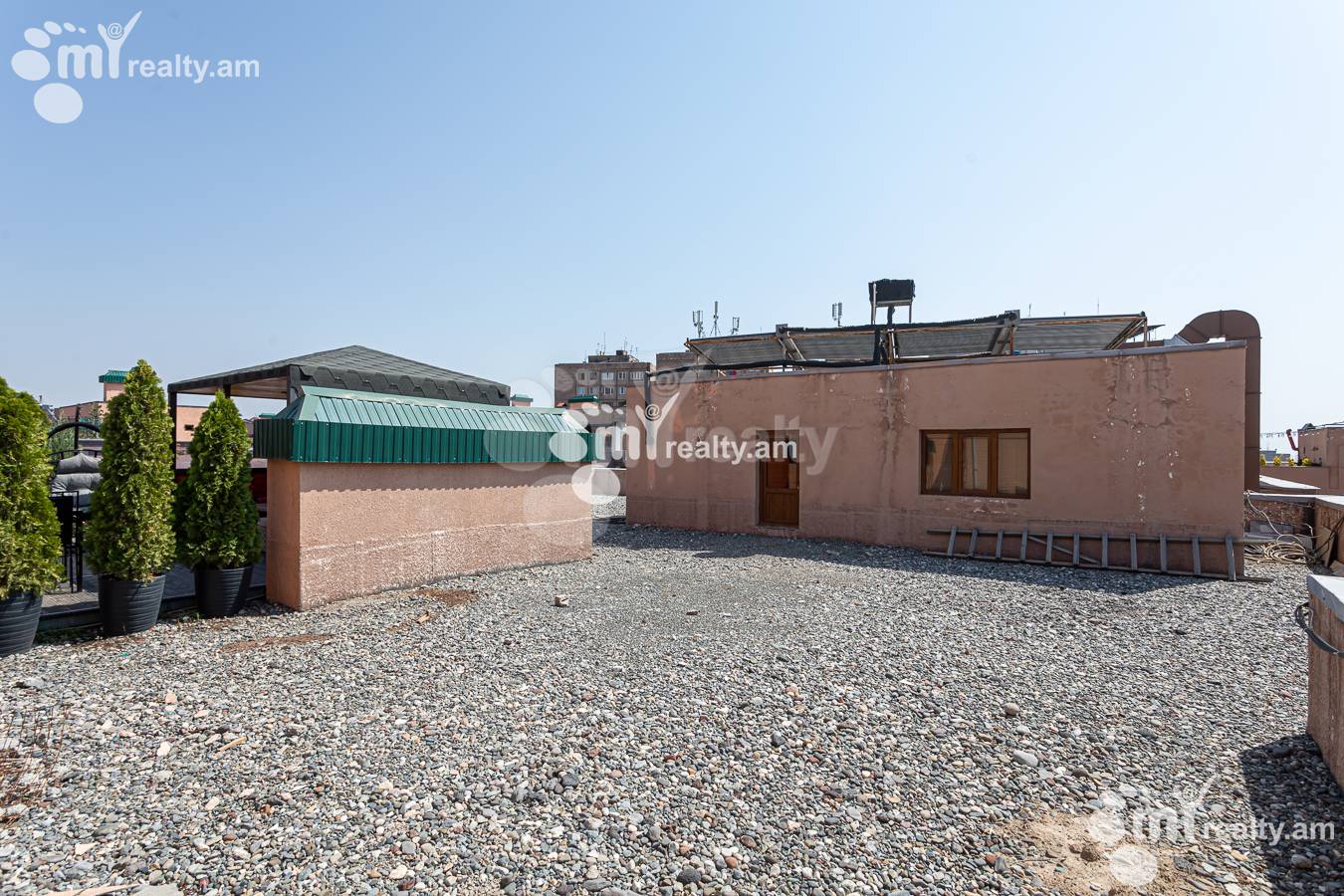 4 bedroom apartment for sale خیابان آدونس, عربگیر ایروان, 156083