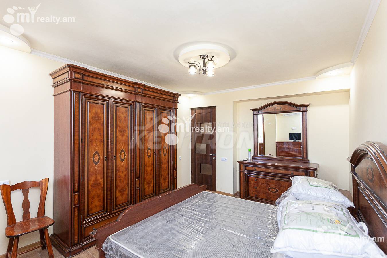 3 bedroom apartment for sale خیابان سارمِن, مرکز شهر ایروان, 155438