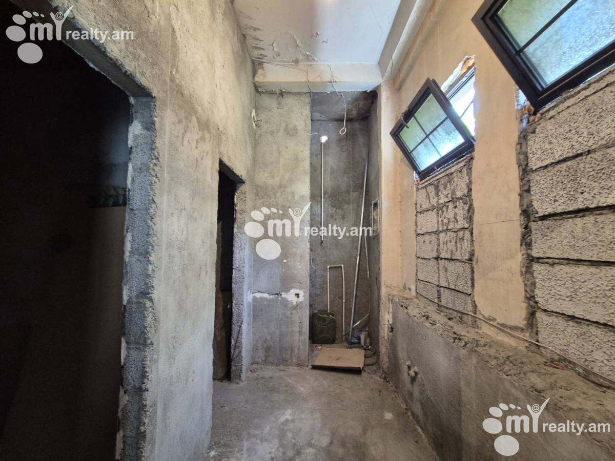 Commercial for sale خیابان پوشکین, مرکز شهر ایروان, 155495