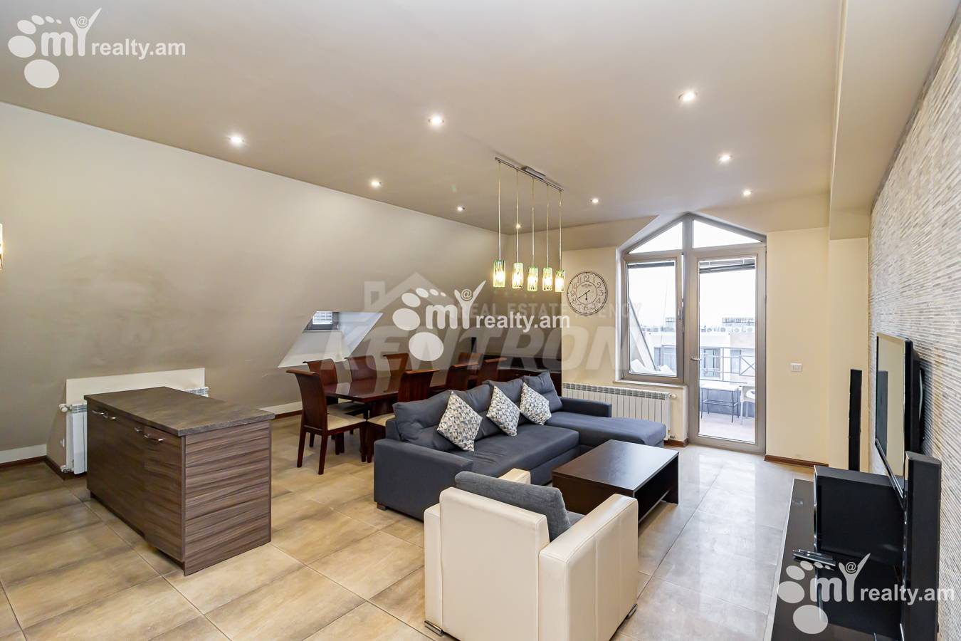 3 սենյականոց բնակարան  Անտառային փող, Կենտրոն Երևան, 153244