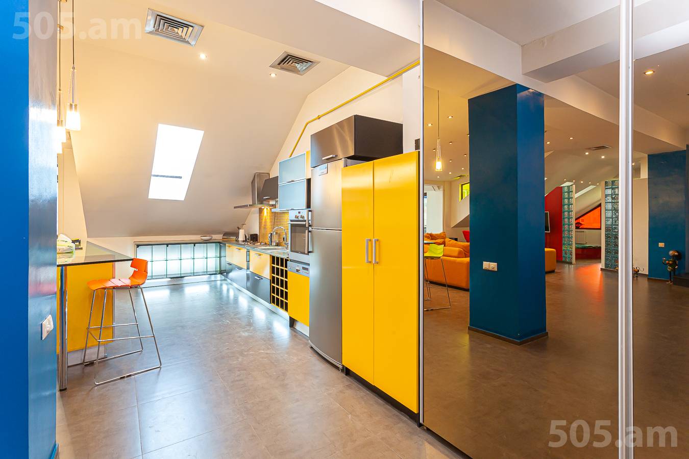 3 bedroom apartment for rent Deghatan St, Center Yerevan, 153046