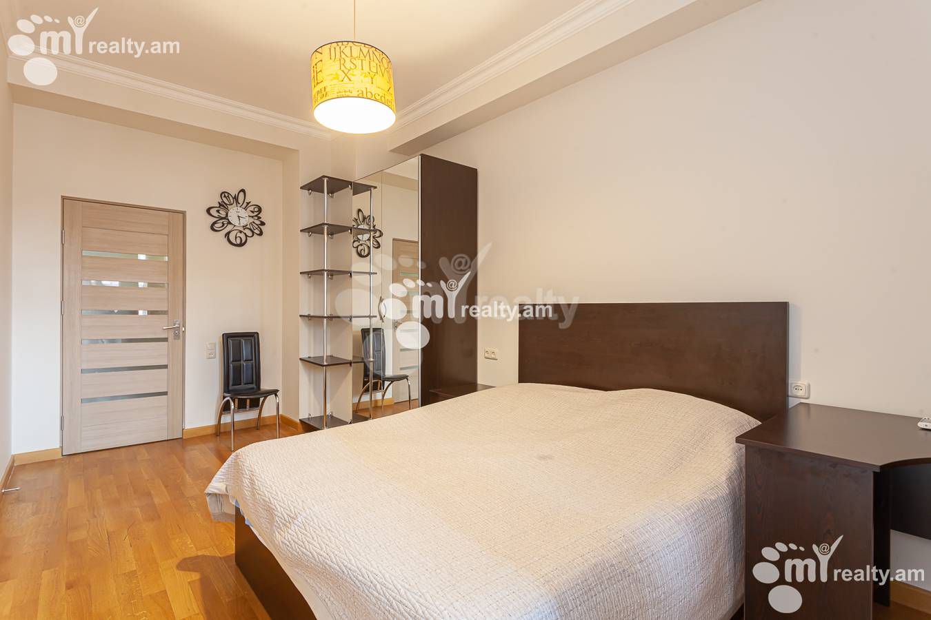 3 bedroom apartment for rent Aram St, Center Yerevan, 156058