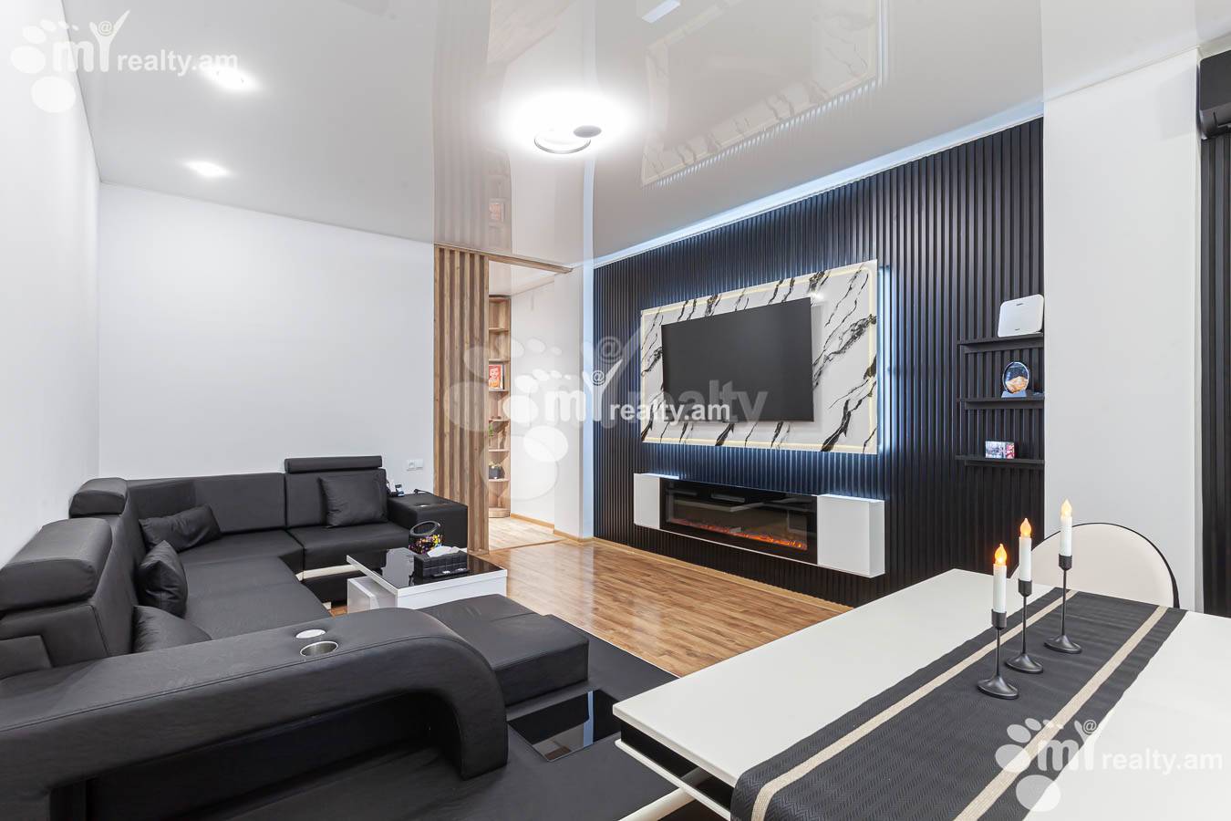 3 bedroom apartment for sale M․ Melqonyan str, Center Yerevan, 153695