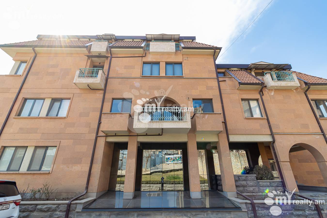 3 bedroom apartment for sale Antarayin St, Center Yerevan, 148643