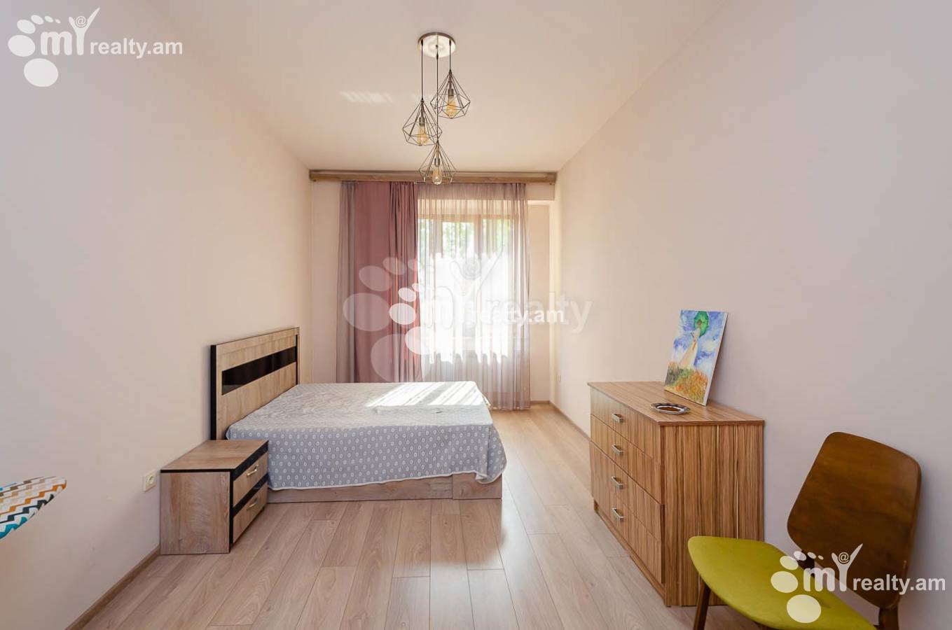 Купить 3 комнатную квартиру Екмалян ул, Центр Ереван, 155279