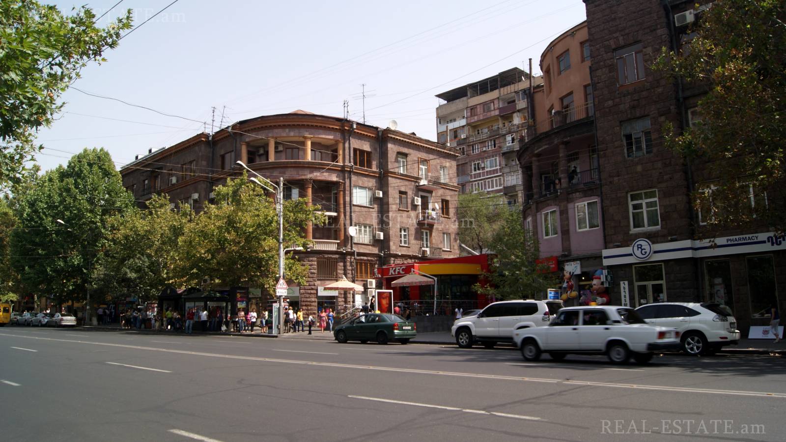 3 bedroom apartment for sale Mashtots Ave, Center Yerevan, 129849
