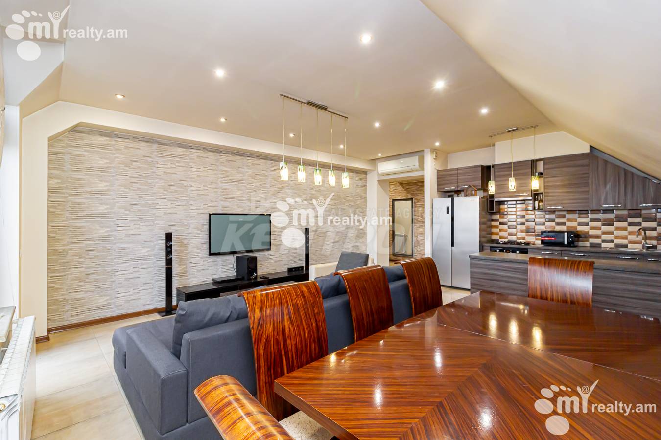 3 սենյականոց բնակարան  Անտառային փող, Կենտրոն Երևան, 153244