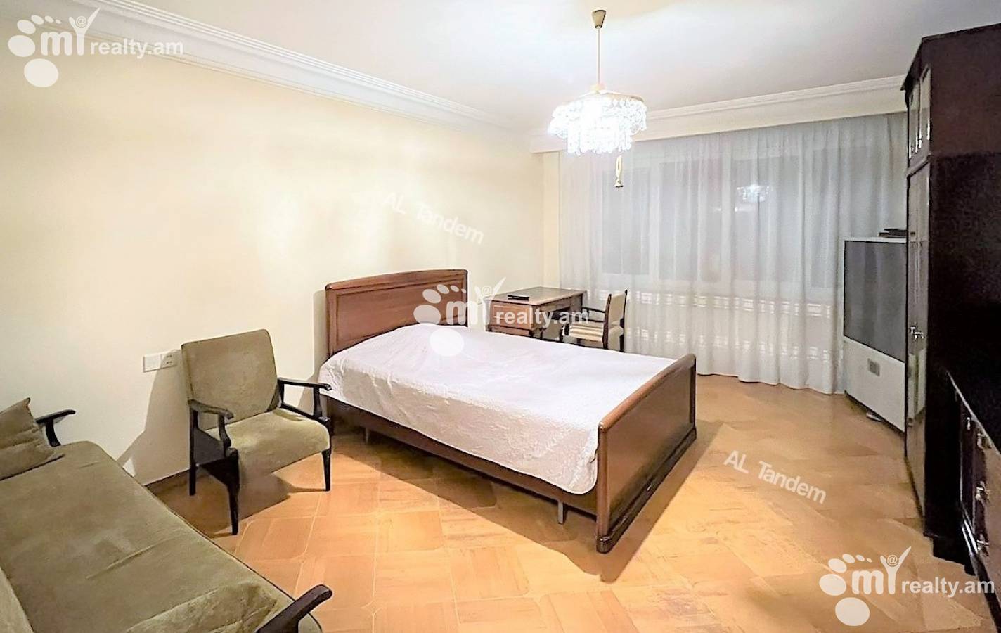 Снять 4 комнатную квартиру В.Папазян ул, Арабкир Ереван, 126101