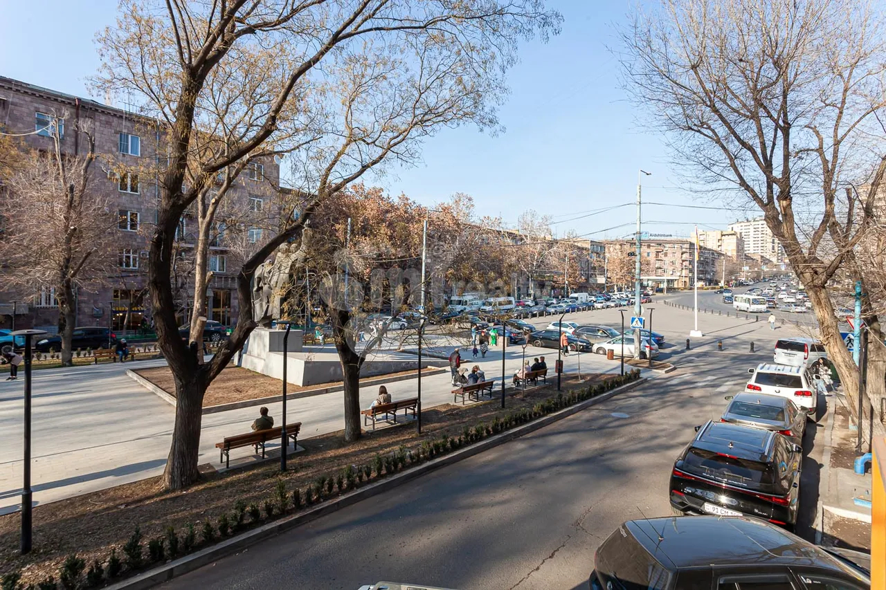 Commercial property for sale Komitas Ave, Arabkir Yerevan, 157409