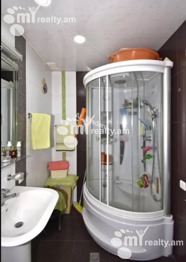 2 սենյականոց բնակարան  Վարդանանց փող, Կենտրոն Երևան, 158578