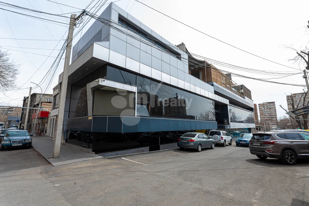 Commercial property for sale Bashinjaxyan St, Adshapnjak Yerevan, 160011