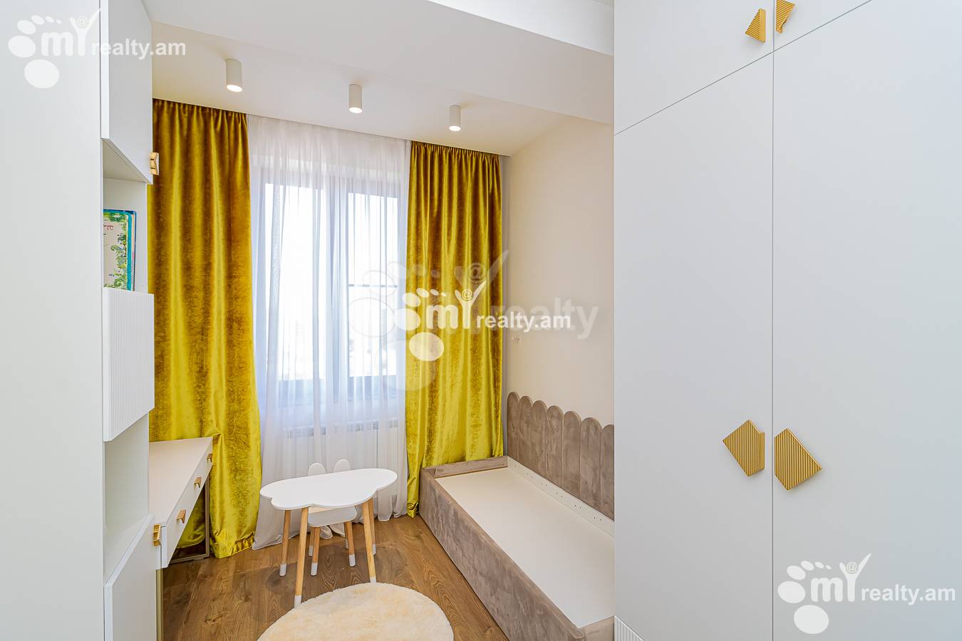 3 bedroom apartment for sale Tolbughin St, Arabkir Yerevan, 141535