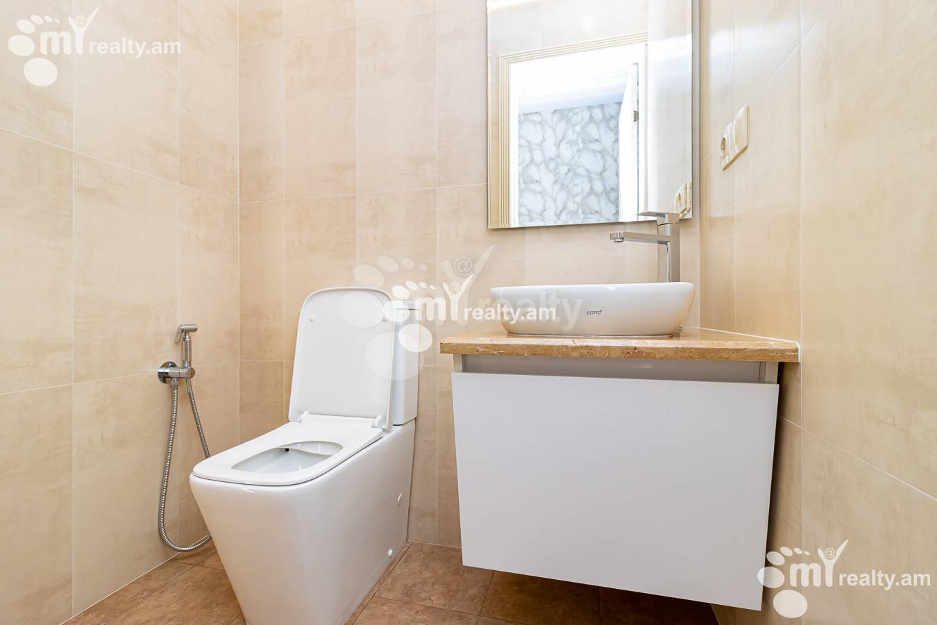 5 bedroom apartment for sale Baghramyan 2 alley, Arabkir Yerevan, 136743