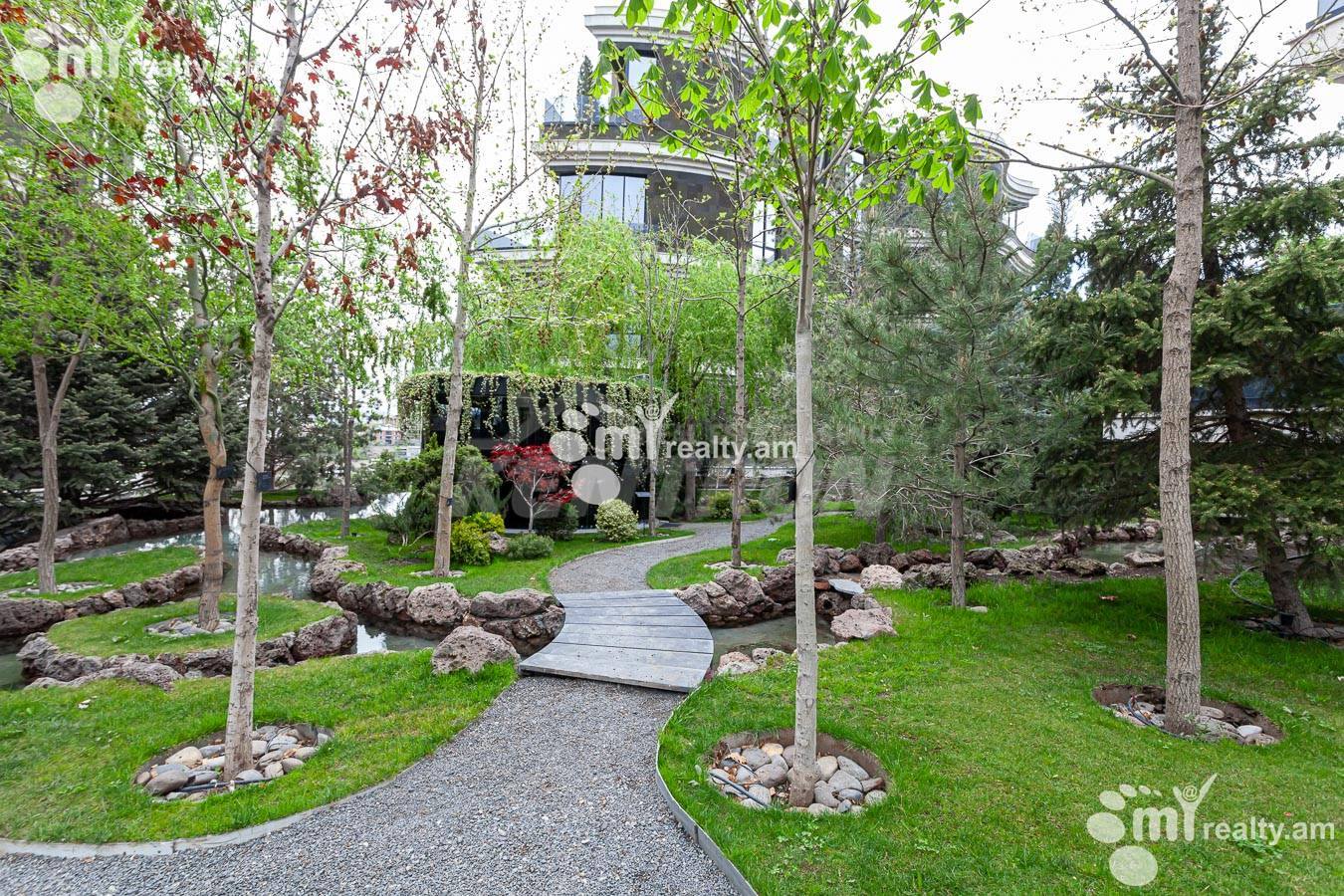 2 սենյականոց բնակարան  Գ. Հովսեփյան փող, Նորք-Մարաշ Երևան, 155264