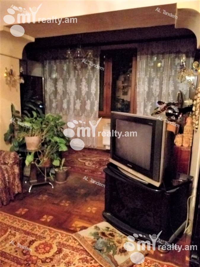 3 bedroom apartment for sale Nalbandyan St, Center Yerevan, 122893