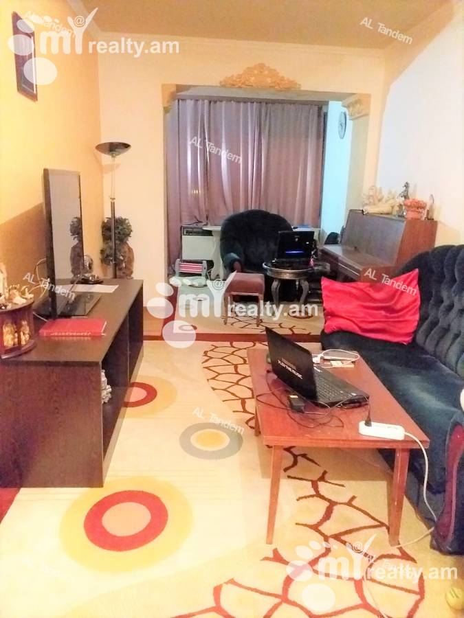 3 bedroom apartment for sale Nalbandyan St, Center Yerevan, 122893