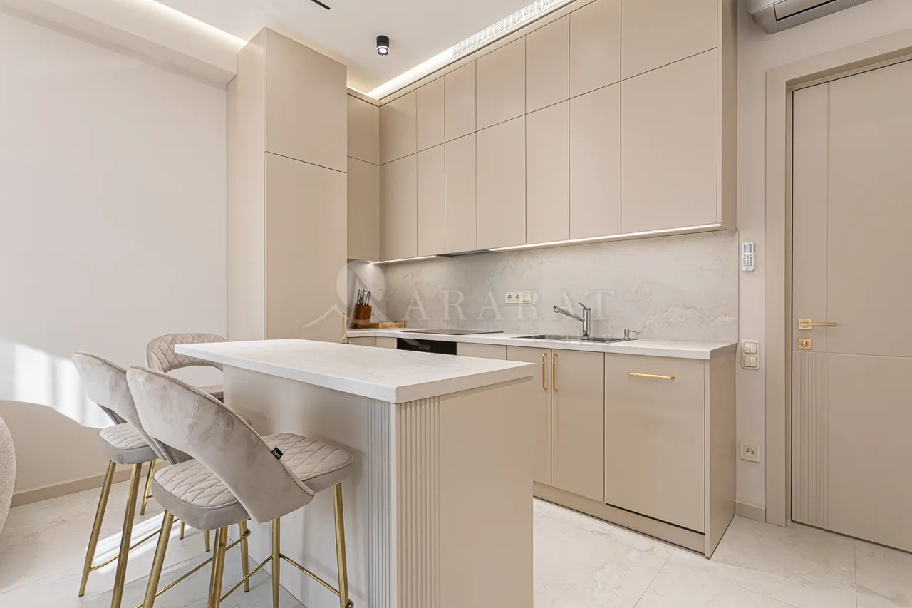 3 bedroom apartment for rent Arshakunyats Ave, Center Yerevan, 158401