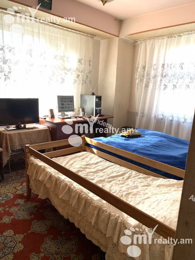 4 սենյականոց բնակարան  Ա. Ավետիսյան փող, Արաբկիր Երևան, 134189