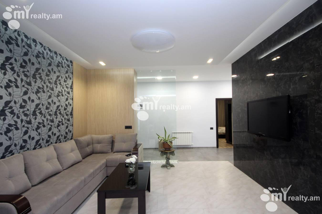 2 bedroom apartment for rent Hakobyan St, Arabkir Yerevan, 157664