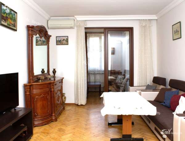 3-bedroom/apartment-for-rent/Abovyan+St/Center/Yerevan