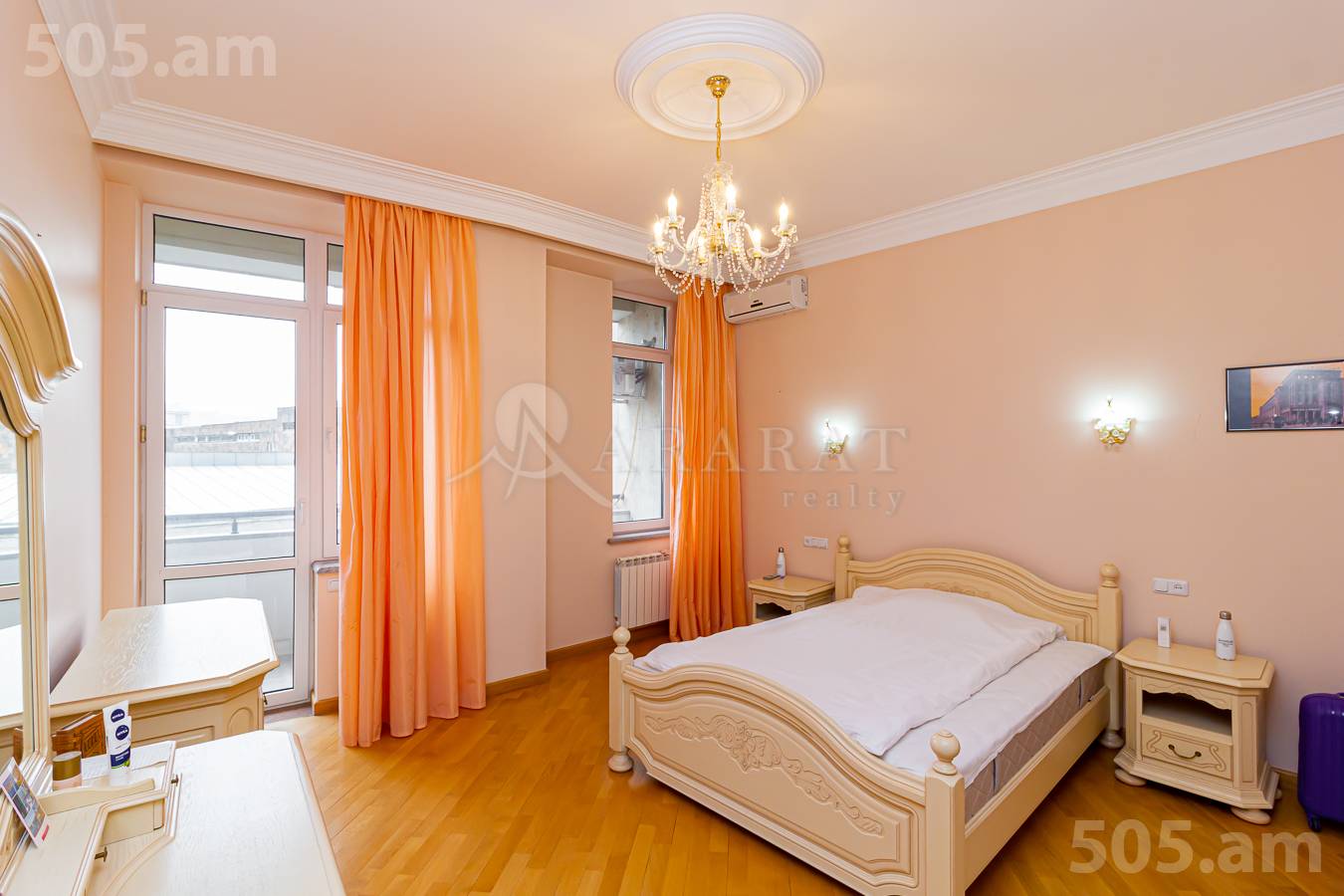 5 bedroom apartment for sale Dzorap St, Center Yerevan, 153331