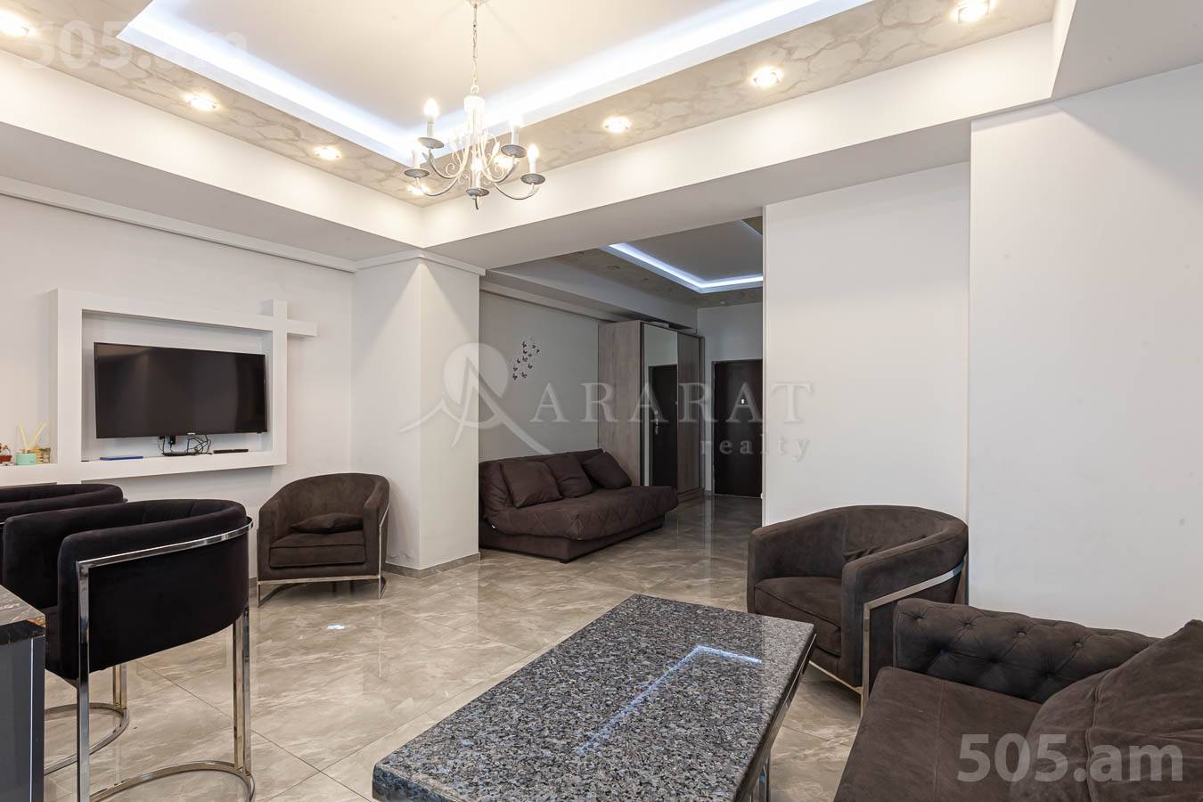 Купить 2 комнатную квартиру В.Вагаршян ул, Арабкир Ереван, 153500