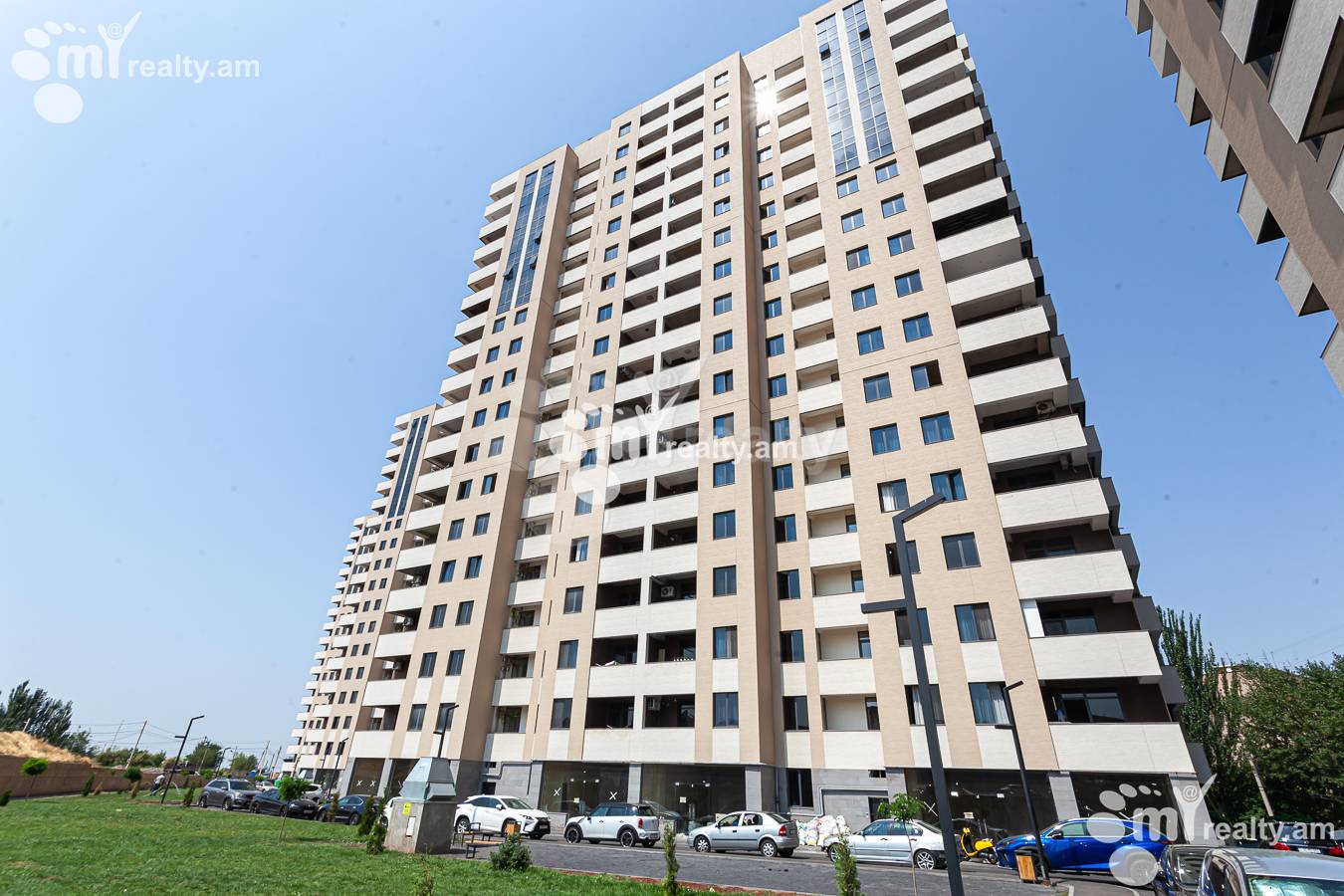 3 bedroom apartment for sale خیابان میکویان, داوتاشِن ایروان, 156181