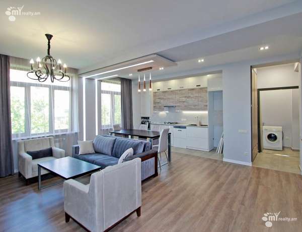 3-bedroom/apartment-for-sale/Mashtots+Ave/Center/Yerevan