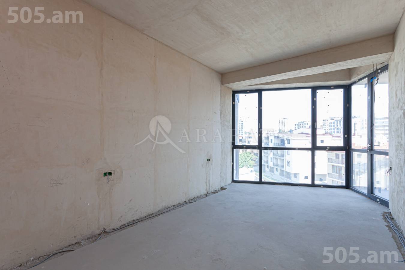 Купить 2 комнатную квартиру Антараин ул, Центр Ереван, 152088