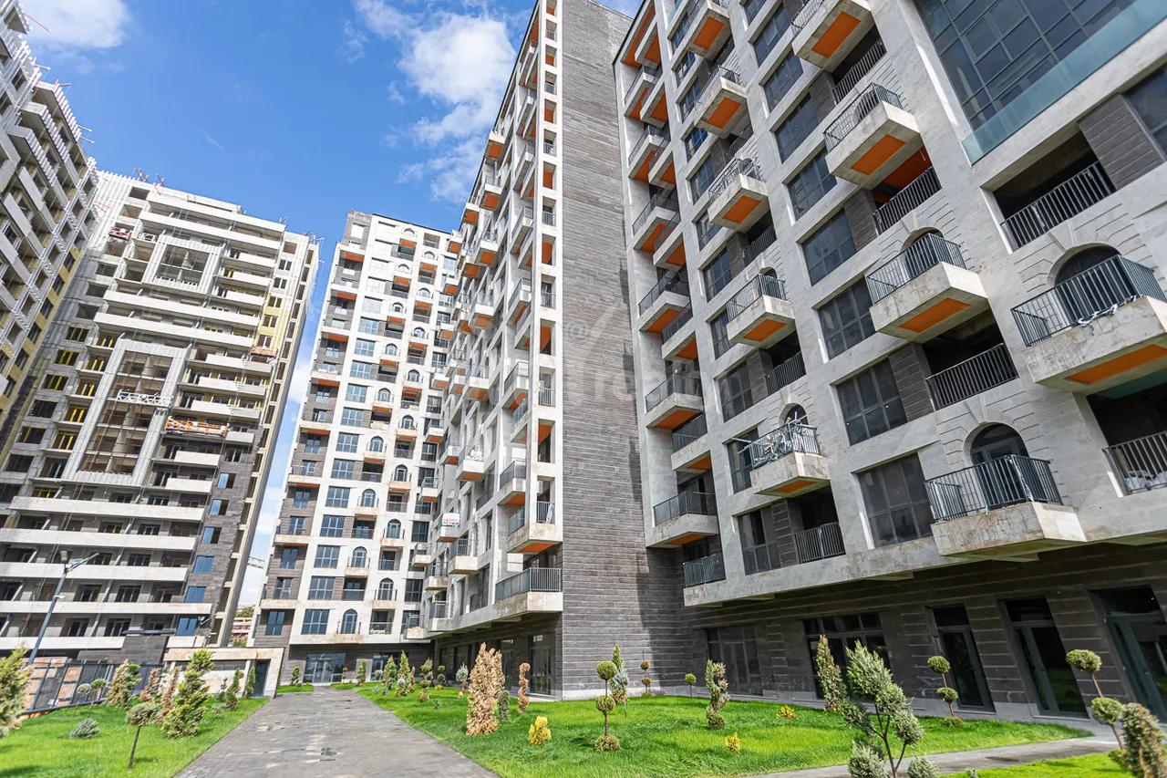 3 սենյականոց բնակարան  Լենինգրադյան փ, Մալաթիա-Սեբաստիա Երևան, 159283