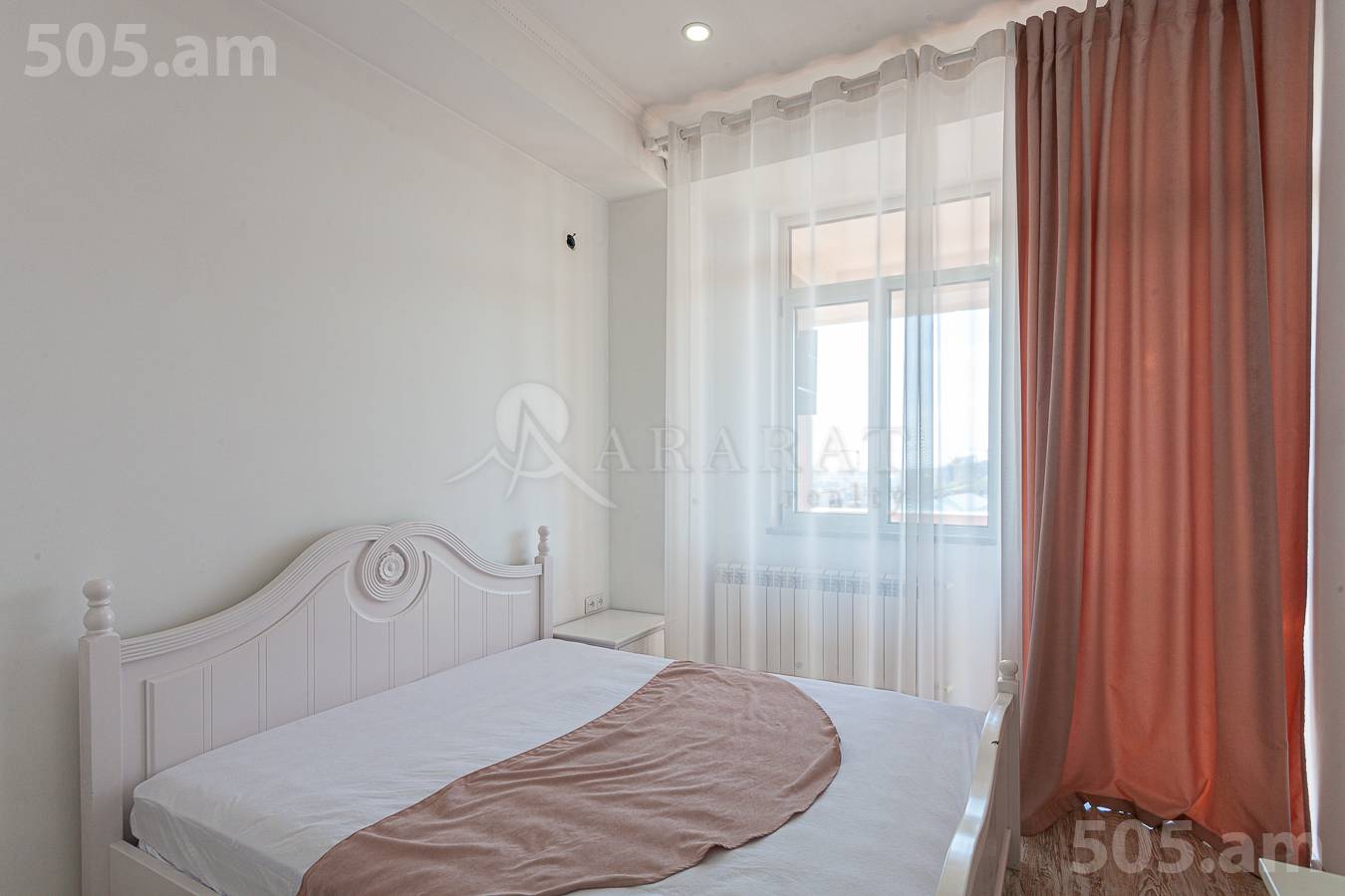 2 bedroom apartment for sale خیابان تِسی تِسِرناکابِرد, مرکز شهر ایروان, 152630