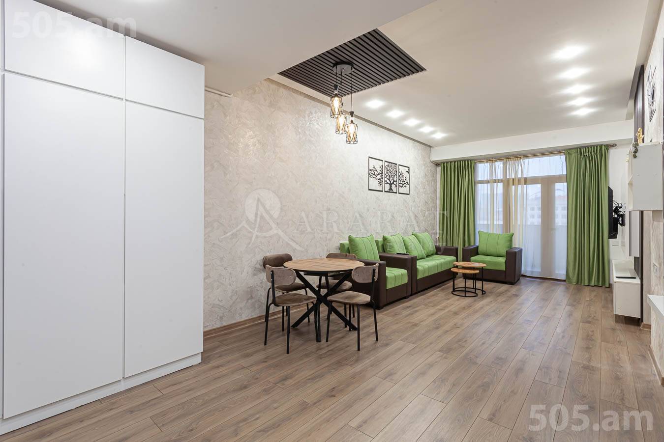 3 սենյականոց բնակարան  Միկոյան փող, Դավթաշեն Երևան, 154276