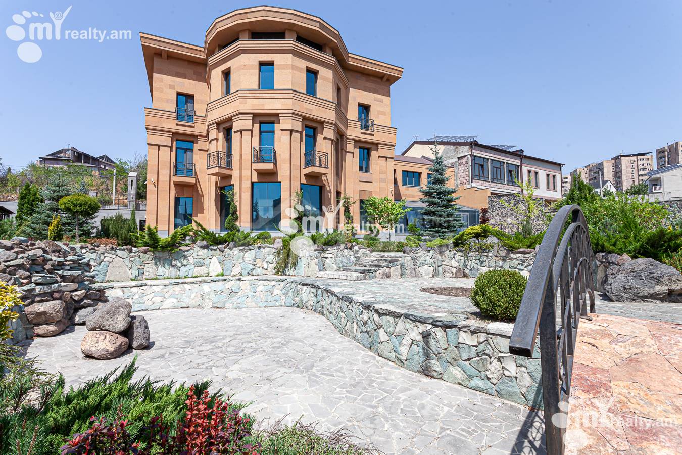 Купить дом Алма-ата ул, Аван Ереван, 156010