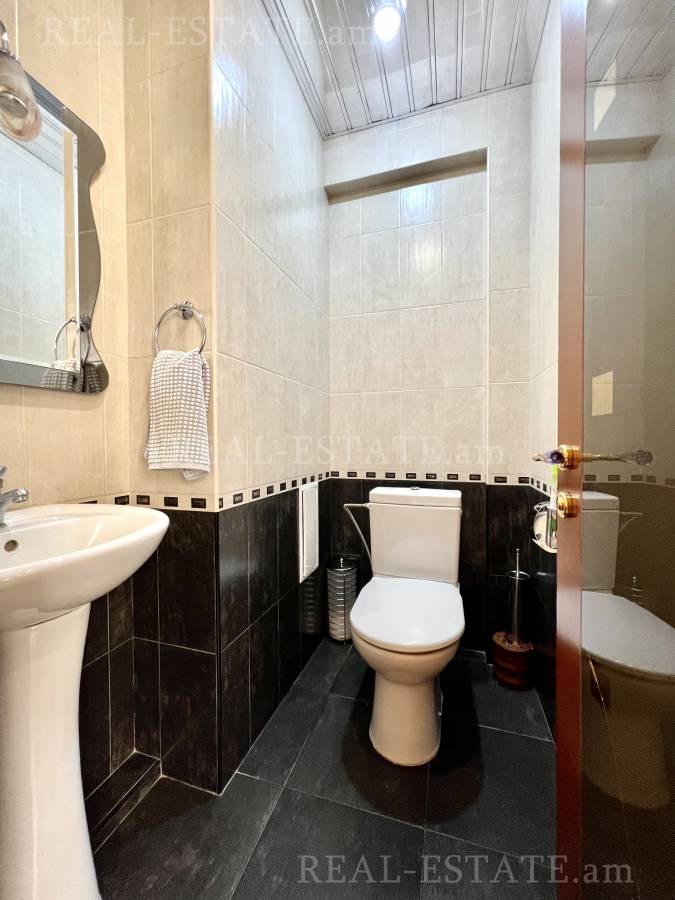 3 bedroom apartment for sale خیابان ساریان, مرکز شهر ایروان, 124690