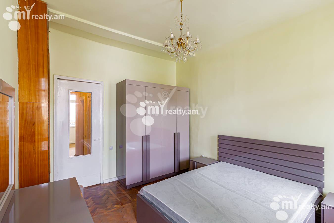 3 bedroom apartment for sale Charents St, Center Yerevan, 156877