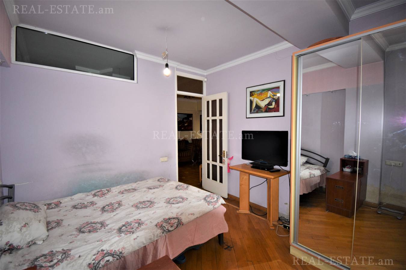 3 սենյականոց բնակարան  Սայաթ-Նովայի պող, Կենտրոն Երևան, 117966