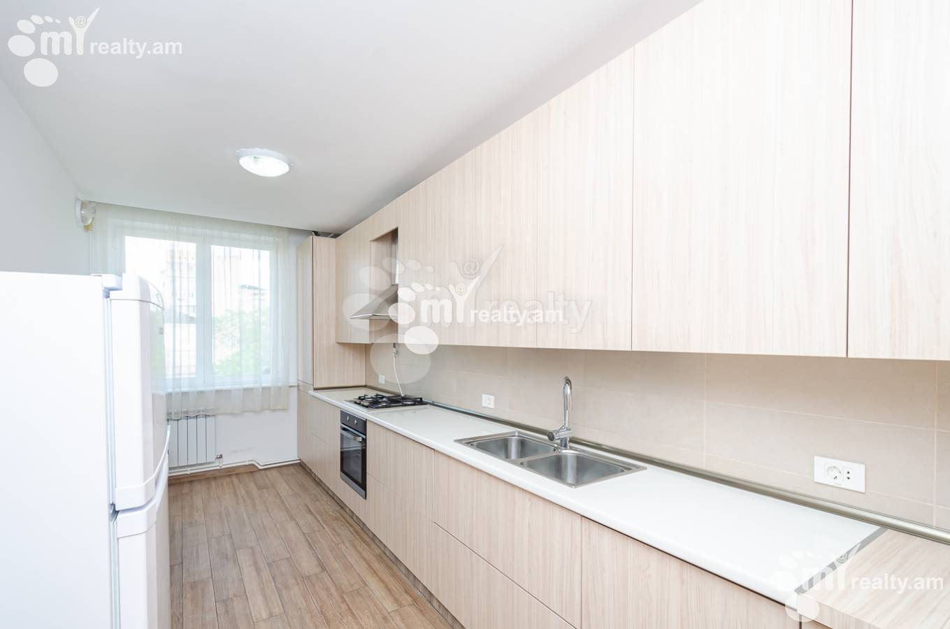 Купить 3 комнатную квартиру Комитас пр, Арабкир Ереван, 152261